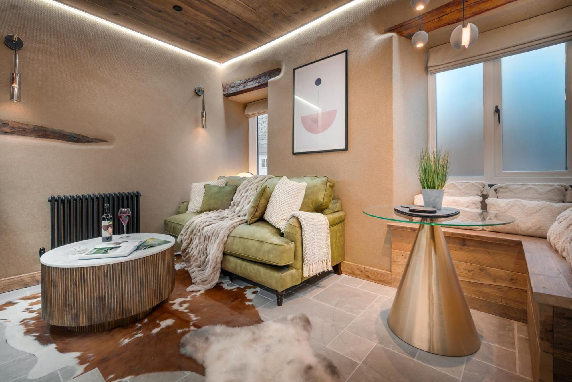 Coronation Cottages, Modernised 200-Year-Old Lake District Cottage Getaway For Two Lindale Esterno foto